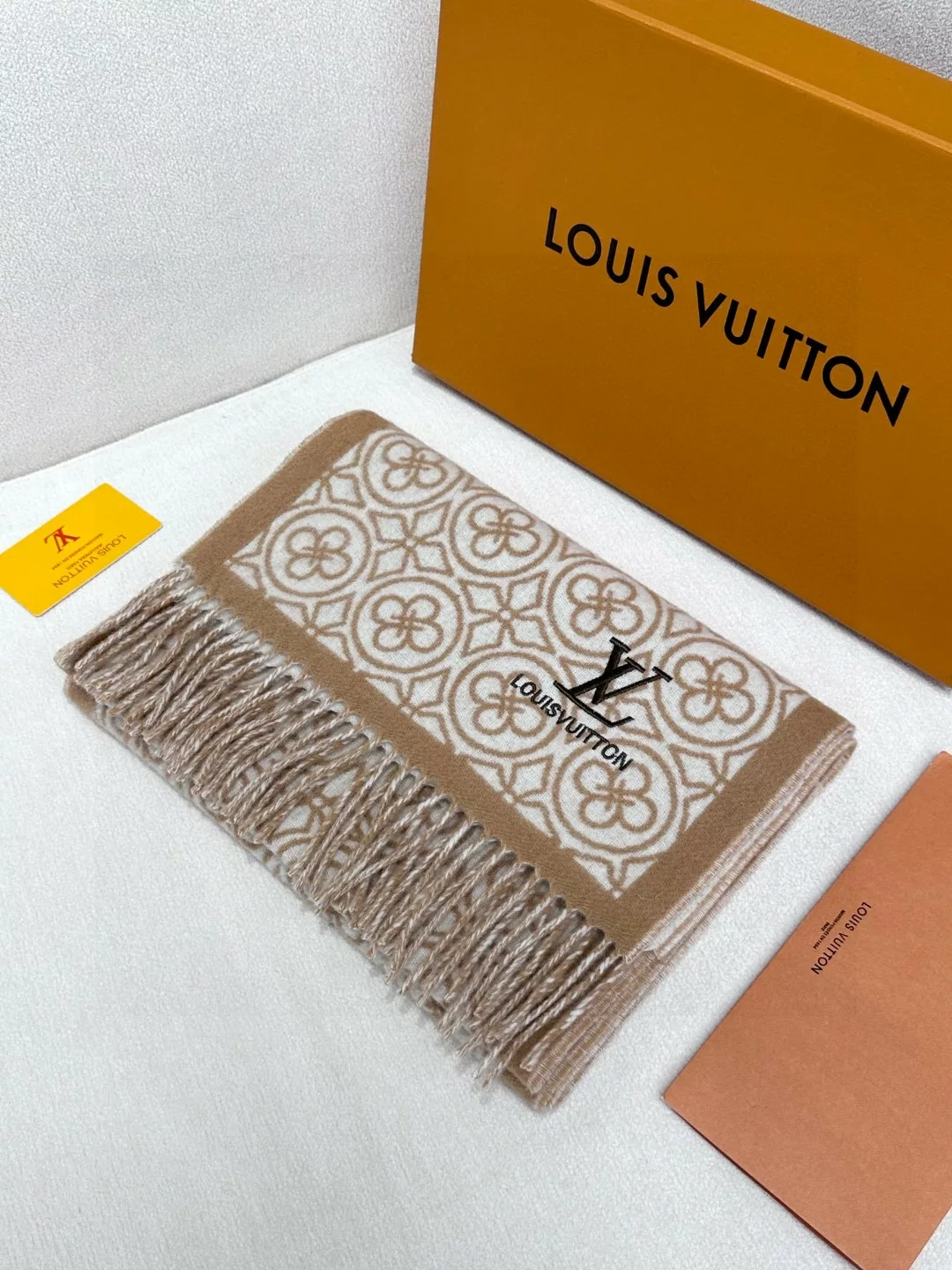Scarf product image
