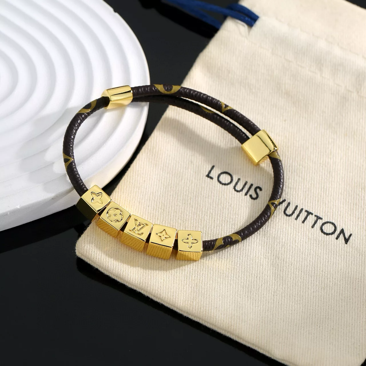 Accessories product image