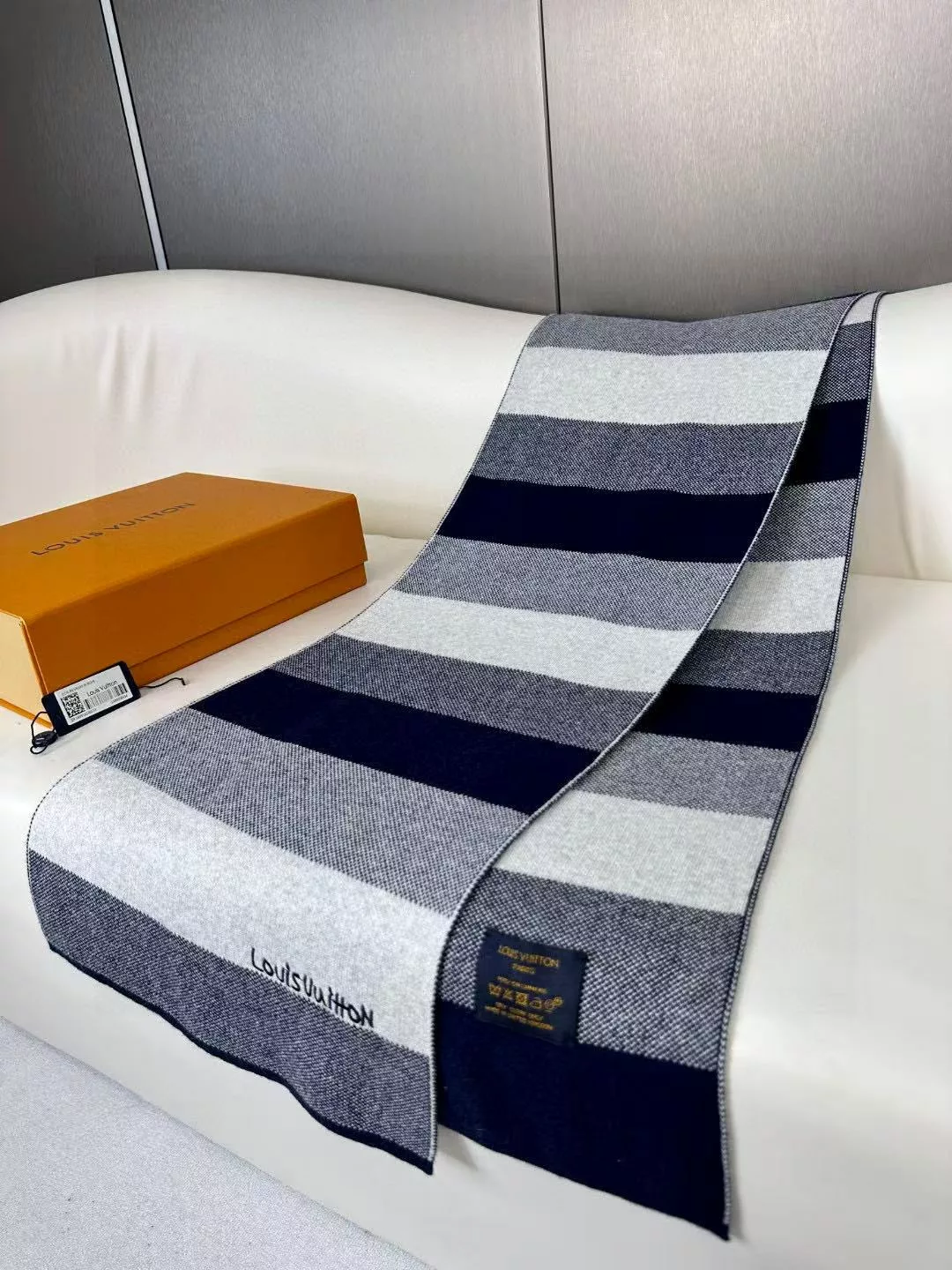 Scarf product image