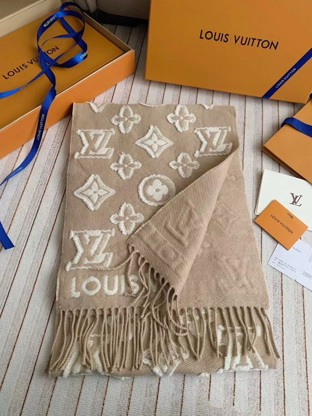 Scarf product image