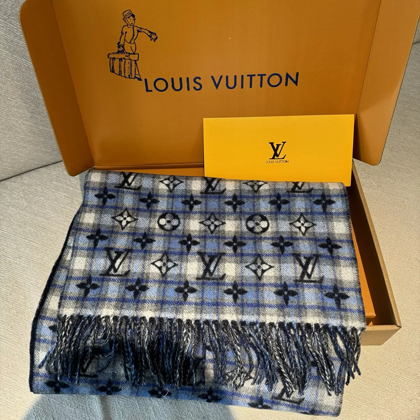 Scarf product image