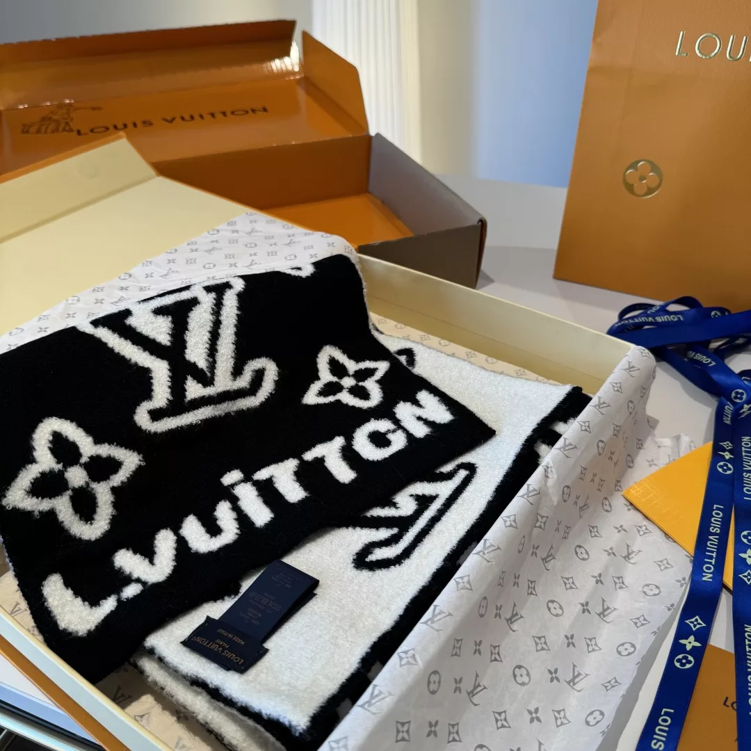 Scarf product image