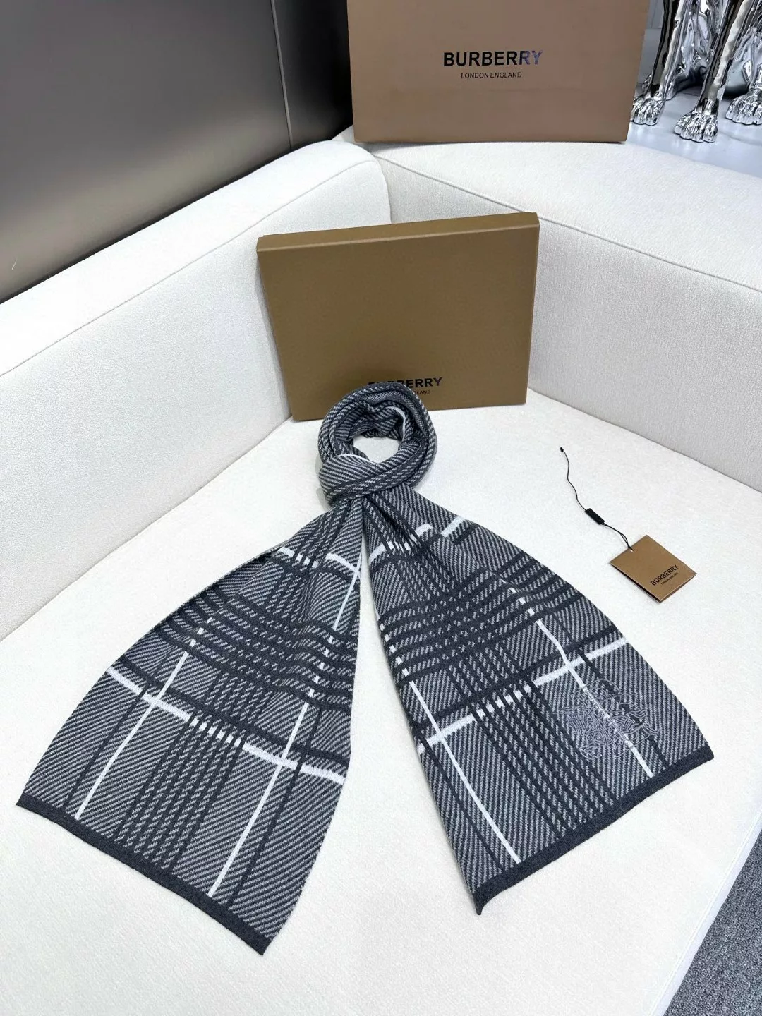 Scarf product image