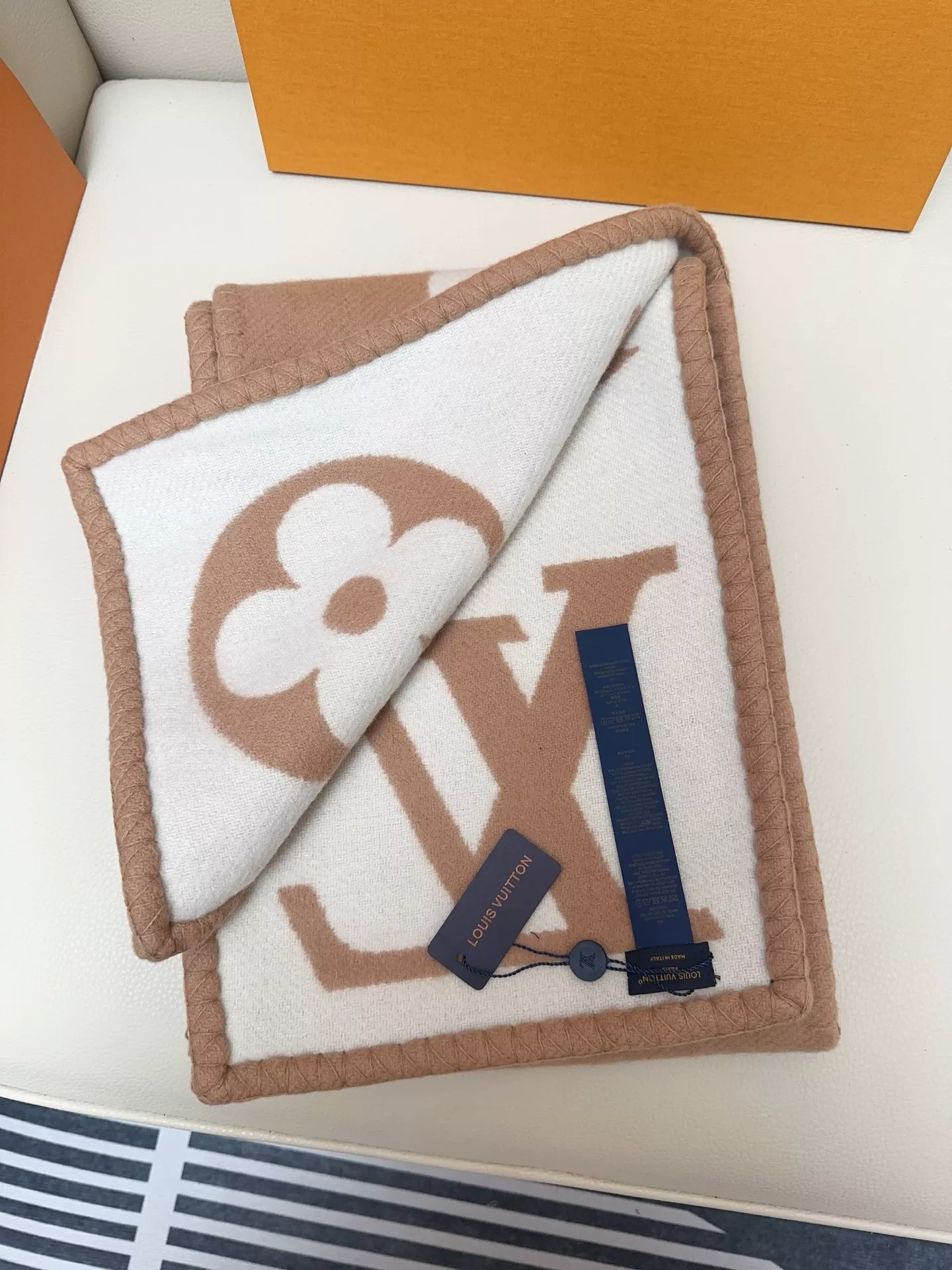 Scarf product image
