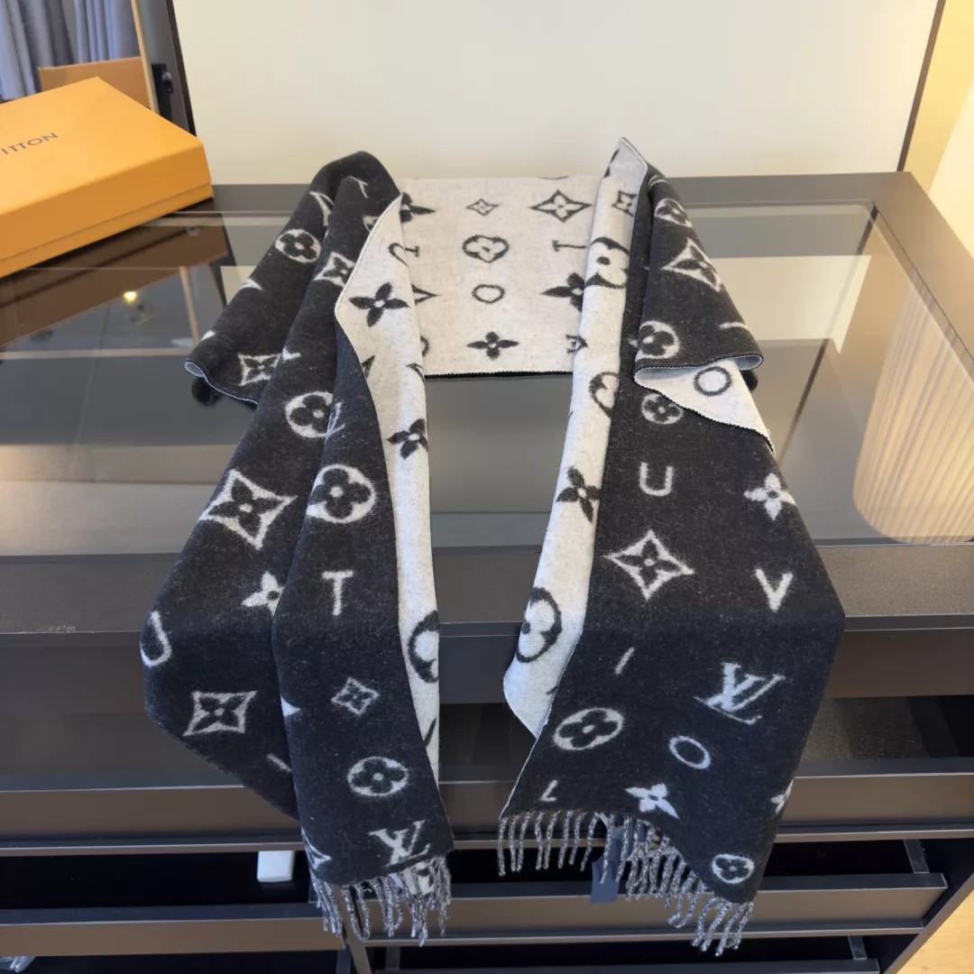 Scarf product image