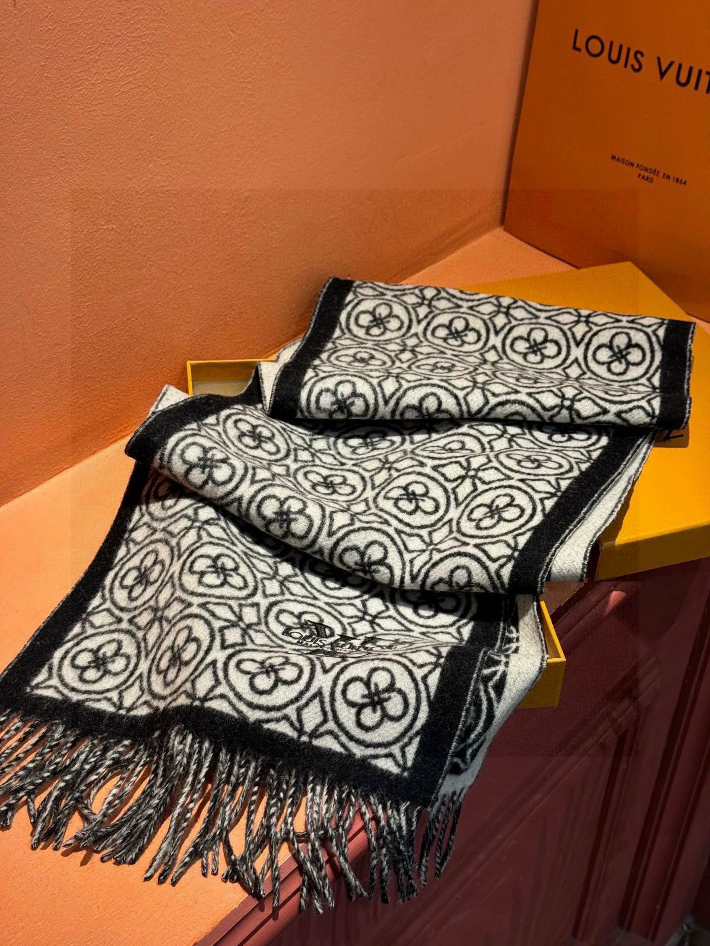 Scarf product image